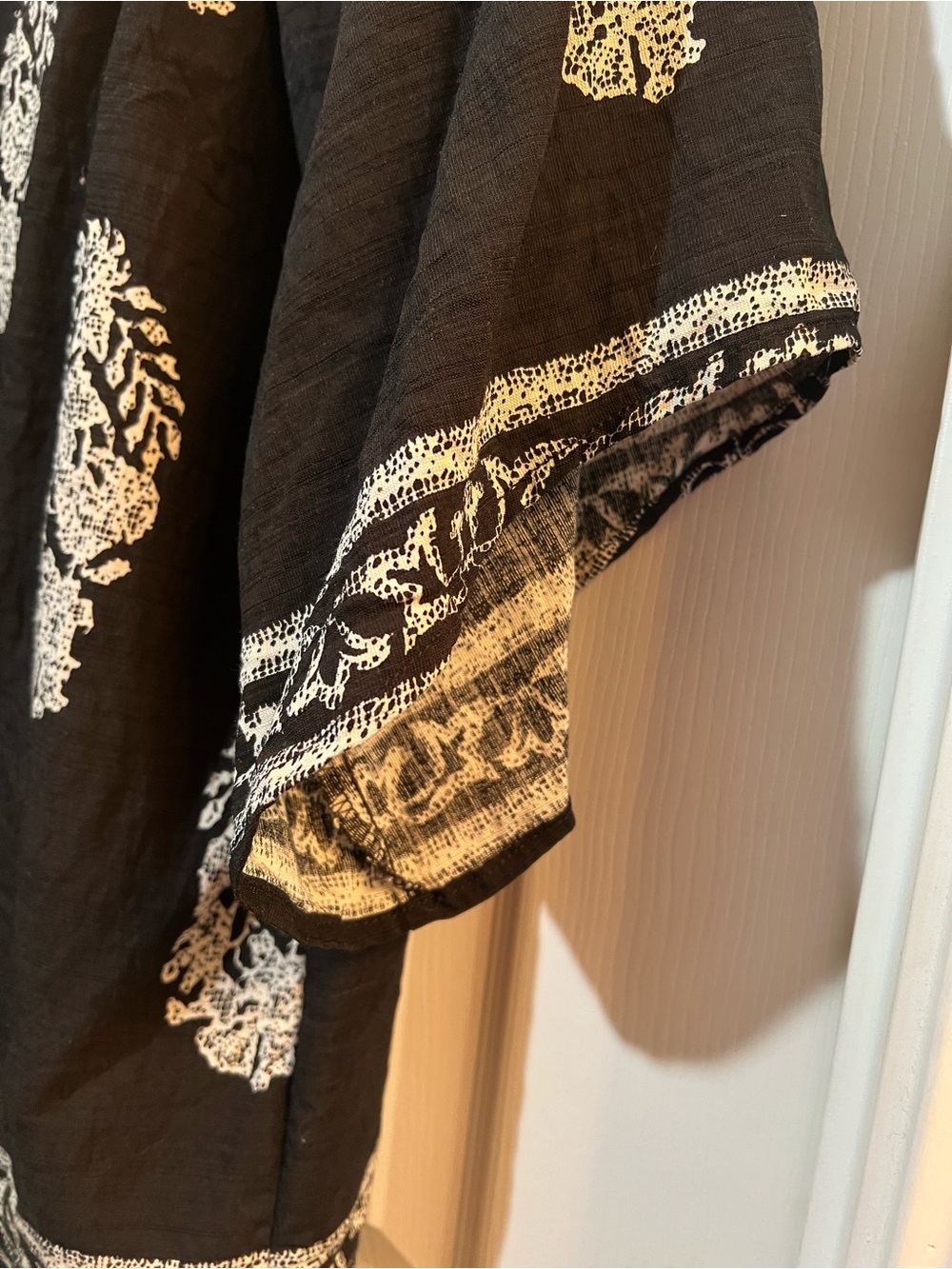 🦋 Black Bebonnie Boho Tunic Top with White Motifs size xlarge - Picture 3 of 5